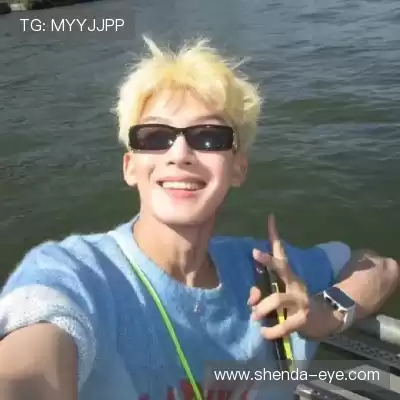滑鹤迅